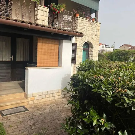 Apartments Medulin 메덜린