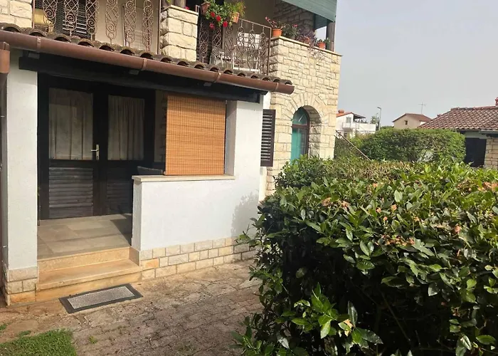 Apartments Medulin 메덜린